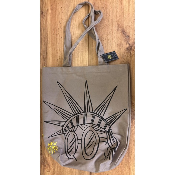NWT STARBUCKS New York City Tote Bag Gray Statue of Liberty Canvas Shopping‎ - Picture 1 of 9